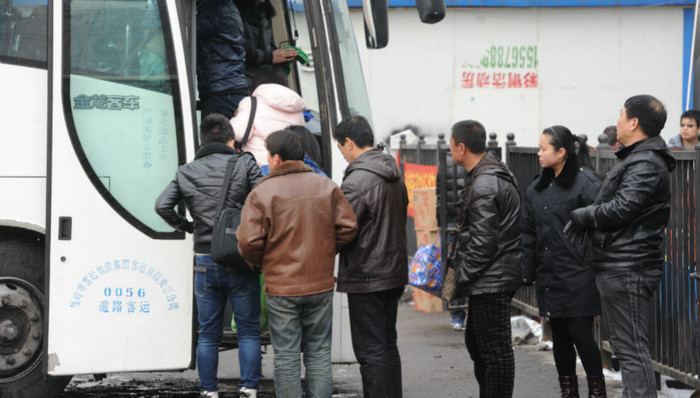 新法规,实施,长途汽车,实名制