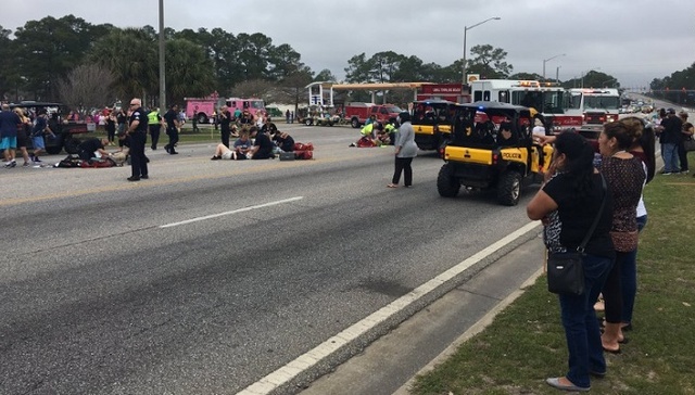 狂欢节,交通事故