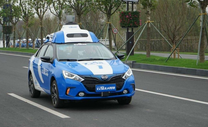 王劲治下，百度无人车三年来经历了什么？