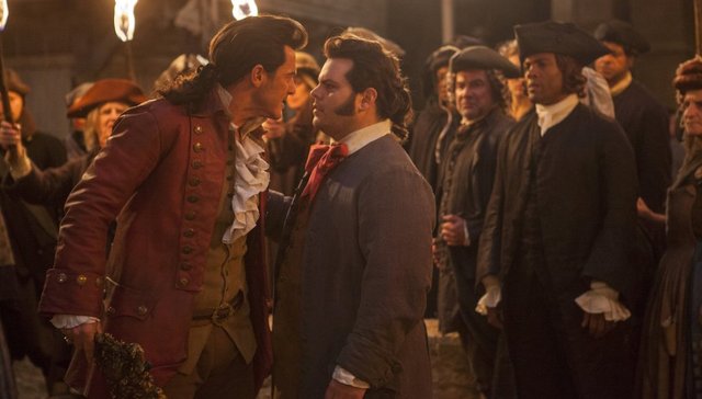 电影《美女与野兽》中或许出现了首个同性恋迪士尼角色