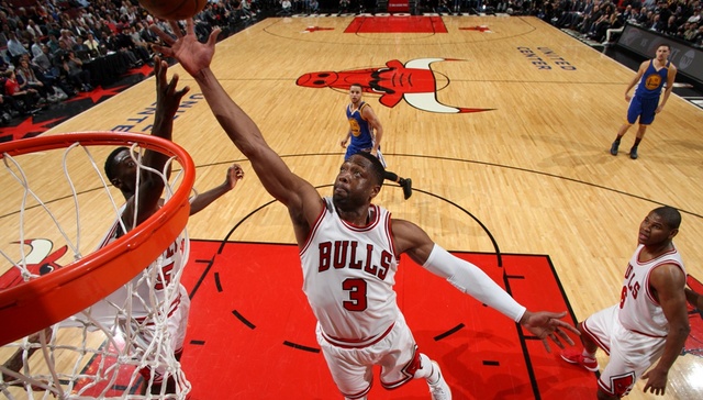 勇士首次连败不敌公牛 雷霆负开拓者止4连胜