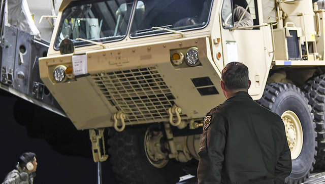 萨德,外交部发言人,由美,装备,反导系统,中方,例行记者会,立场,后果,部署