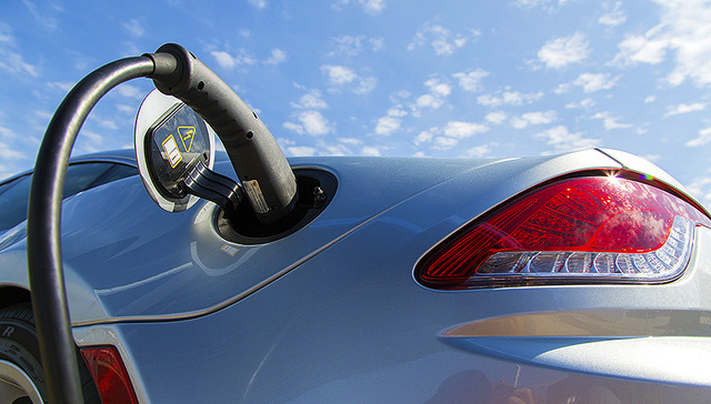 卖车不赚钱改造车了 国机汽车与关联方成立新能源公司