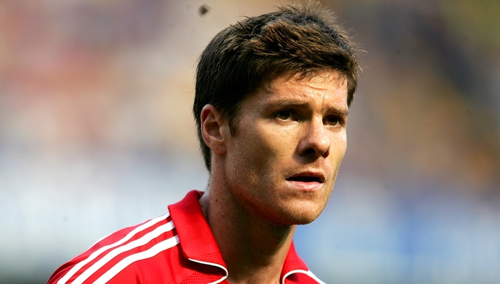 【体育晚报】哈维·阿隆索宣布赛季结束后退役 国足世界排名第86