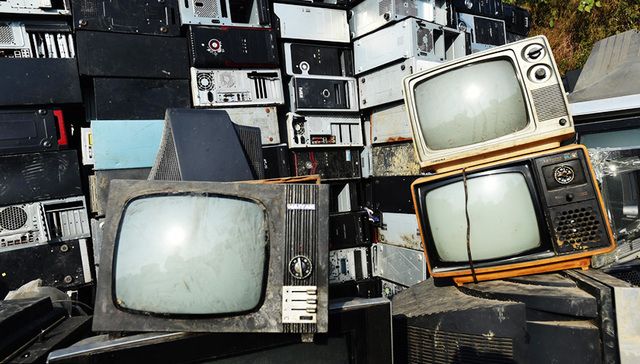 电子垃圾,电子废弃物,回收处理,MWC,电子产品回收,回收企业,回收利用,回收处置,贵屿,手机回收