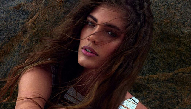 法国版Vogue封面首次启用变性模特 但跨性别从业者的春天尚未来到