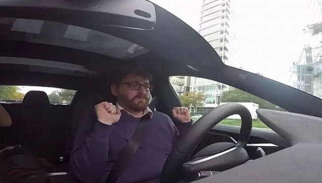 背个电脑、装几个摄像头就能称自己是无人驾驶汽车了？