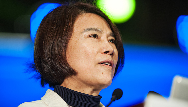 教主董明珠：历时半年 深度调查“拜实业教”