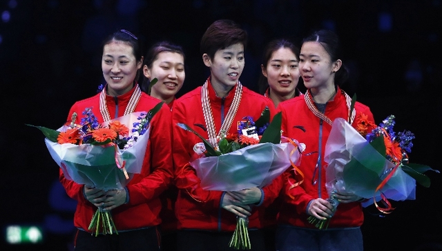 【体育晚报】秦升遭申花停薪拿上海最低标准工资 中国短道队赛季13冠收官