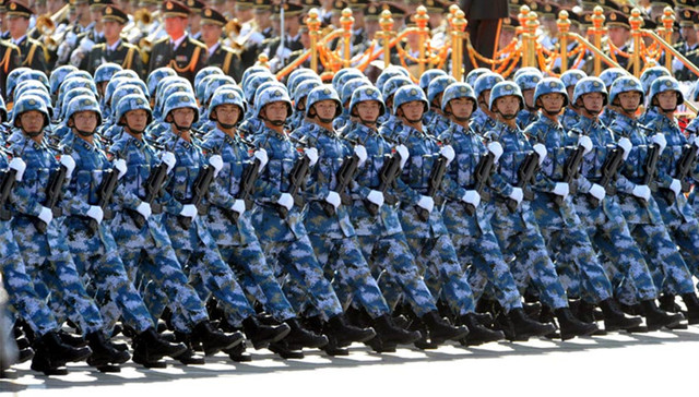 中国计划将海军陆战队扩员4倍？国防部回应