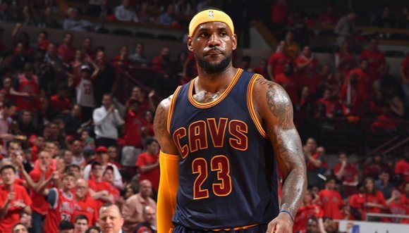 威少、哈登、詹姆斯还是伦纳德？ 四选一MVP争夺战的17个定义