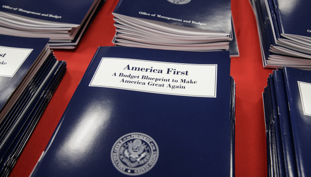 特朗普,2018财政预算,军费增加,国务院,对外援助