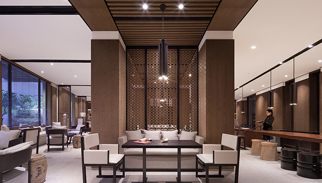 繁花为梦之间，阳朔这家精品酒店用新中式美学写意山水中