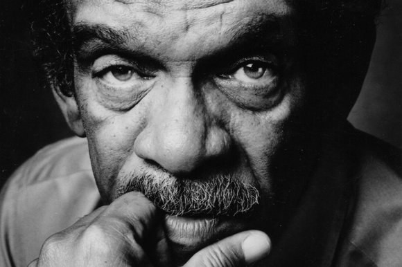 诺贝尔文学奖得主德里克·沃尔科特去世 享年87岁