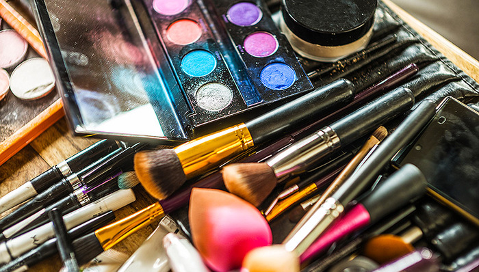 化妆品制假售假