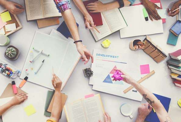 阿里,华为,万科