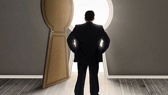 国有大行柜员连续三年减员 民生离柜业务率超99%