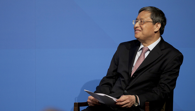 周文重,博鳌亚洲论坛,亚洲各国,亚洲经济,开倒车,亚洲金融危机,秘书长,博鳌论坛,区域合作,全球经济