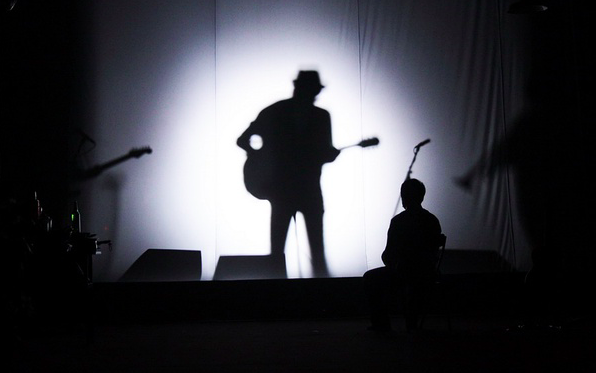 八月,德彪西,拉威尔,无伴奏大提琴组曲,音乐评论,音乐记忆,伯格曼,钢琴前奏曲,音乐版权,时代画面