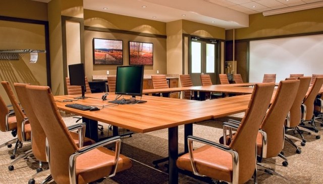 在英国，品牌也越来越注重in-house广告制作了