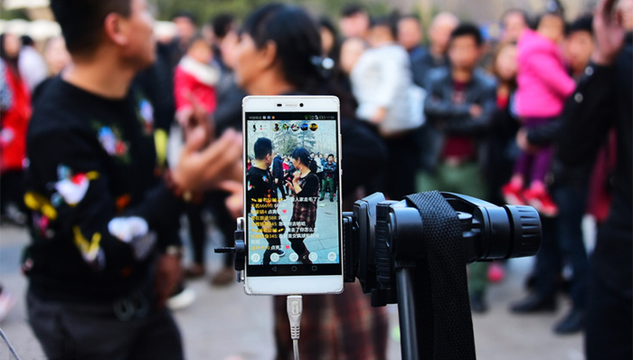 大张伟,电竞,KK,YY,直播电视,主播,大品牌,电视购物,淘宝,互联网广告