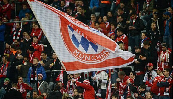 拜仁被曼联球迷告上法庭 没做好安全措施索赔12万欧元