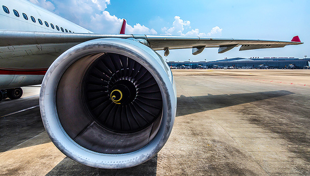 首都机场跑道,首都机场跑道维修,首都机场中跑道