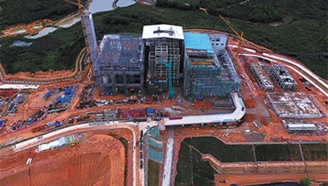 广州电厂坍塌事故14名责任人被警方控制 遇难者身份确认