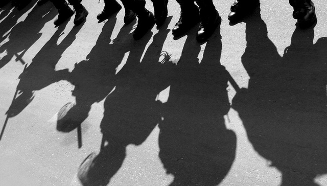 中国驻法国大使馆：一中国人与法国警察发生冲突被打死