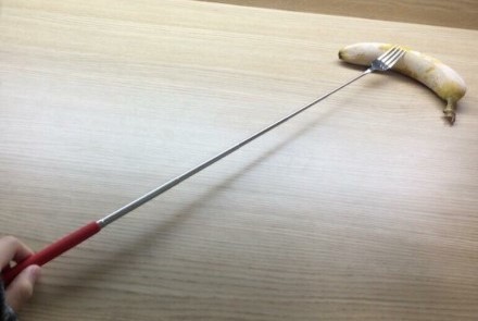 这种餐具，让人怎么用嘛！