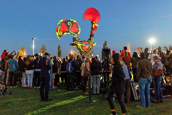 【目的地说】葡萄牙的波普大公鸡这么喜庆，却因为没直航误了中国春节灯展