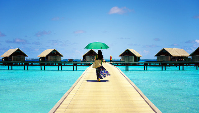 携程去哪儿分工 争抢一线、二三线城市线下旅游市场