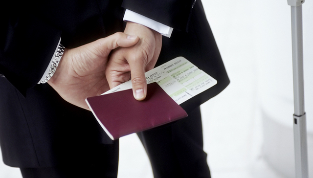 消费者订机票遭遇信息泄露 法院二审判决去哪儿、东航道歉