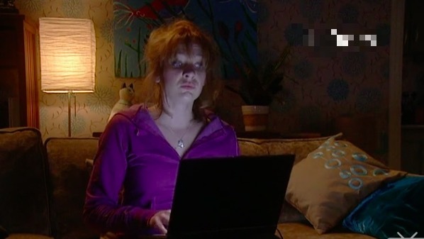 因为没有抢到北影节的票，她辞去了月薪5万的工作 | 国产洋葱