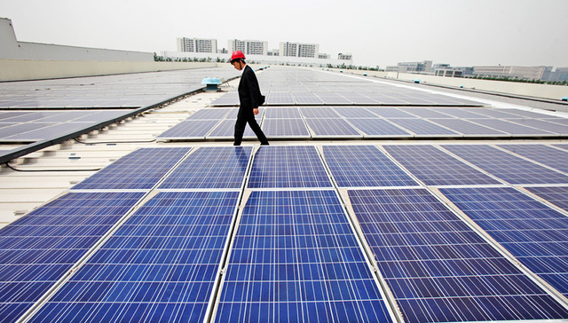 全球最大的多晶硅制造商去年营收220亿元 售电业务表现抢眼