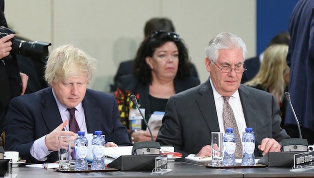 特朗普,蒂勒森,北约,军费开支