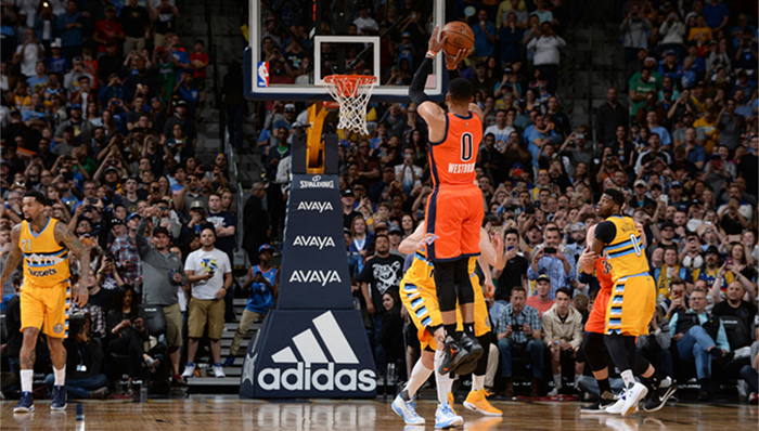 威斯布鲁克,骑士,老鹰,雷霆