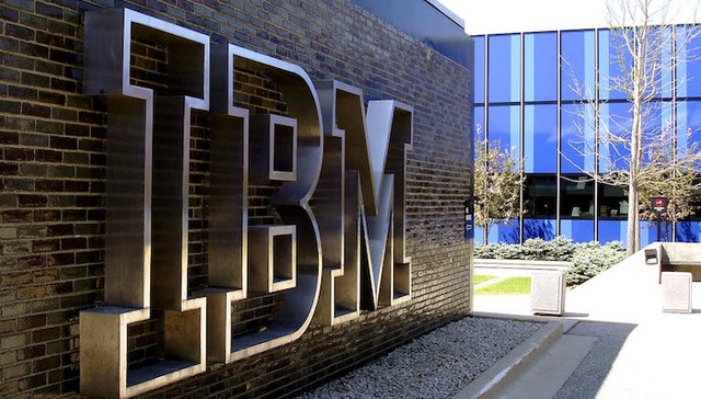 是什么让IBM逐渐变成一家数字营销公司？