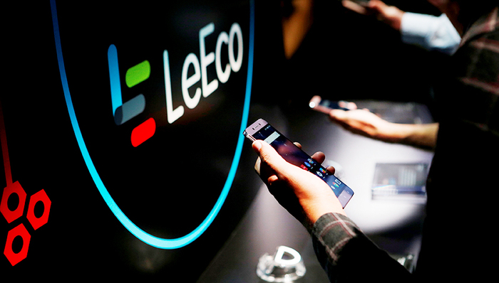 谷歌,销量目标,智能手机,美国本土,融资难,深成指,中高端,转播权,科技巨头,智能电视