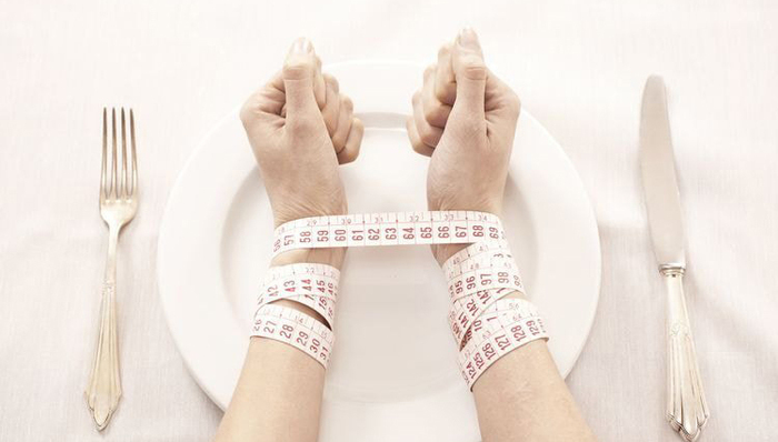 【中国新闻周刊】被食物绑架的生活