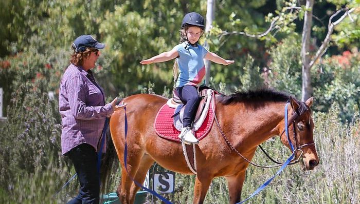 贝克汉姆夫妇的日常：度假、赚钱、晒娃