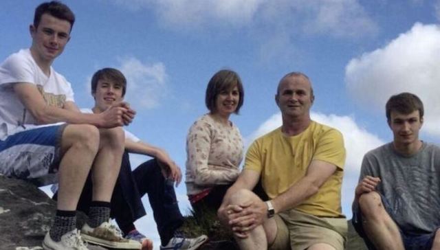 英国,坦克,金锭,推特,蛋糕