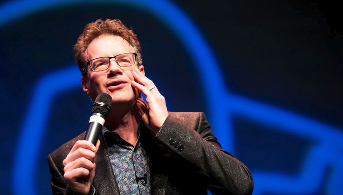 大山,洋女婿,大山的儿子,对外汉语教学,多语言,单语,子女教育,夜归,红星照耀中国,编辑部的故事