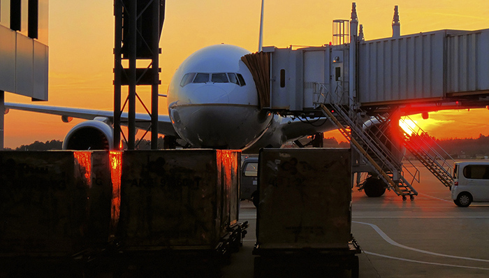 东方航空,南方航空,航空瞭望
