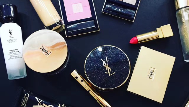 我们去体验了YSL的游轮快闪店 但宣传和实际体验差距有点大