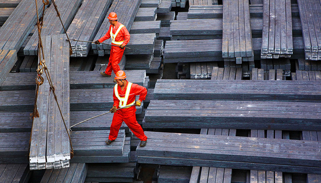 中国粗钢产量3月创新高 出口下降钢价承压