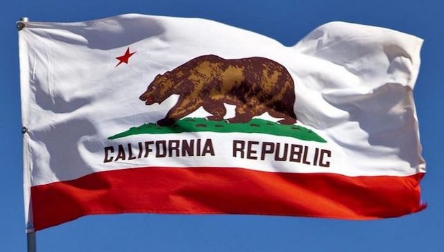 加州独立运动领军人物“弃船” 草根组织接过大旗