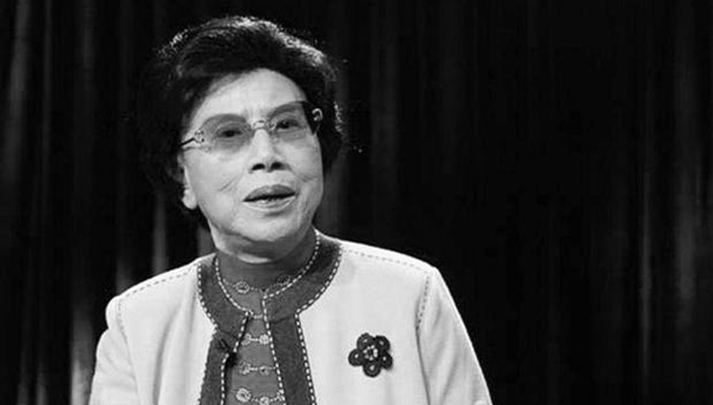 红楼梦,越剧,西厢记,1933年,王杏花,筱丹桂,1941年,表演艺术家,追鱼,春香传