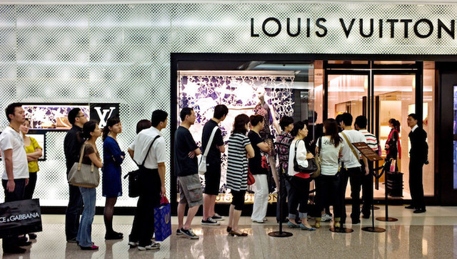 奢侈品市场真的回暖了？起码品牌在主要市场更愿意花钱打广告了