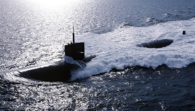 弹道导弹核潜艇,港媒,中国海军,潜射导弹,攻击型核潜艇,水下长城,世界之最,巨无霸,船重工,香港经济